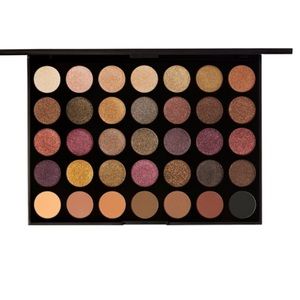 Morphe 35F Fall into Frost Palette